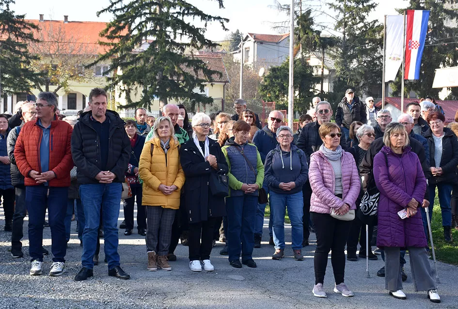 Nikad bolje Martinje u Kutjevu – tisuće planinara, gostiju i ljubitelja graševine uživalo u nezaboravnom danu