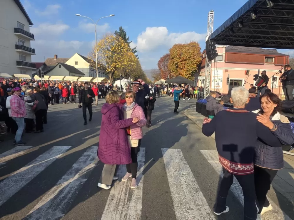 Nikad bolje Martinje u Kutjevu – tisuće planinara, gostiju i ljubitelja graševine uživalo u nezaboravnom danu