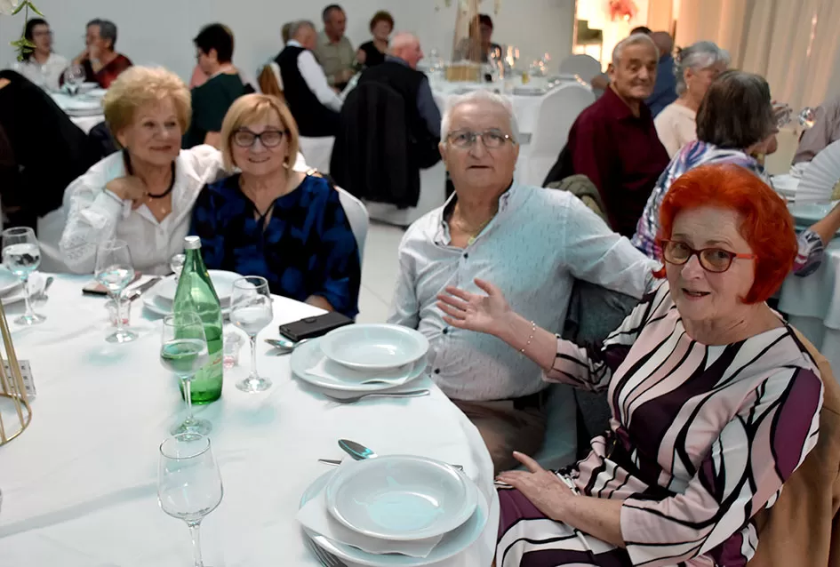Više od stotinu uzvanika na mjesečnoj zabavi Marice Budimski Mace, plesalo se do iza ponoći