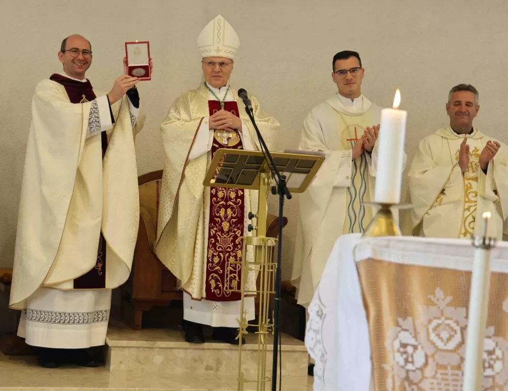 Proslava 50. obljetnice Župe Svete Obitelji u Slavonskom Brodu