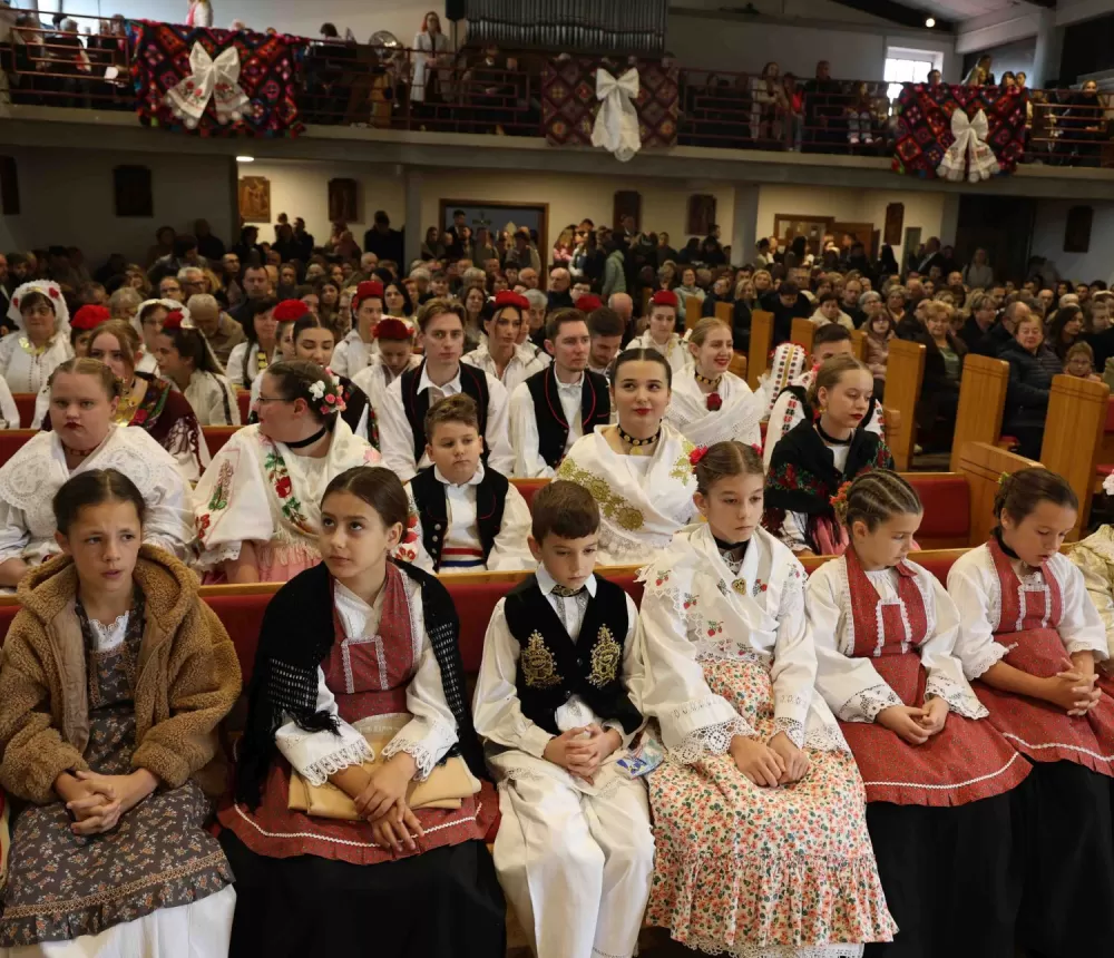 Proslava 50. obljetnice Župe Svete Obitelji u Slavonskom Brodu