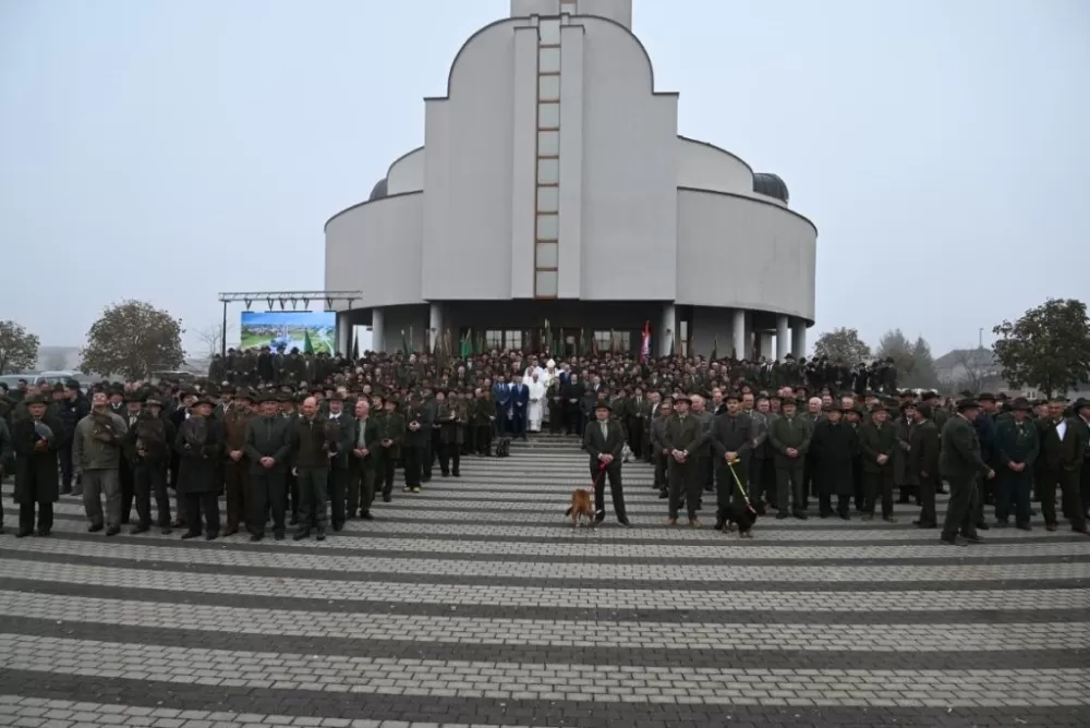 Požeški lovci na središnjoj proslavi svog zaštitnika u Sisku