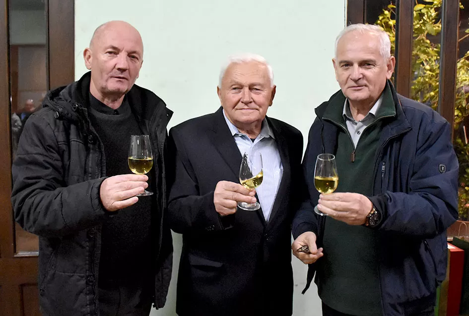 Krštena mlada graševina, kušana rijetka arhivska vina stara preko 30 godina