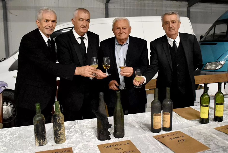 Krštena mlada graševina, kušana rijetka arhivska vina stara preko 30 godina