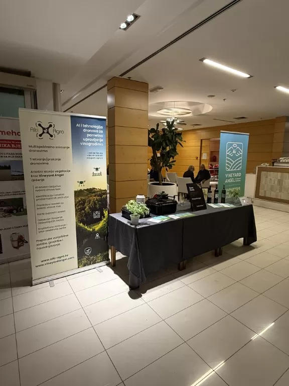 Nagrađena ideja kaptolačko-zagrebačkog para koja digitalno upravlja vinogradima i pomaže vinogradarima