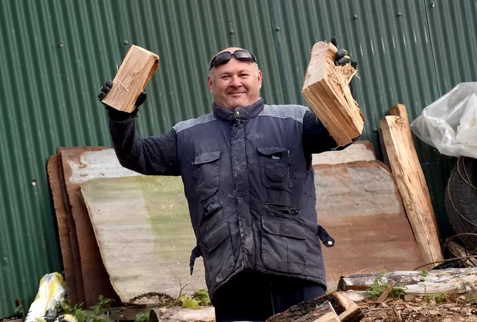 Požega.eu | Susjedska solidarnost: Požeški glazbenik Ivica Šalata spremno dočekuje zimu!