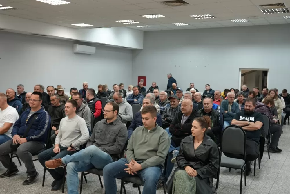 Gornja Vrba – općina koja sluša svoje građane: Načelnik Grgić u dijalogu sa sumještanima o razvoju i budućnosti mjesta