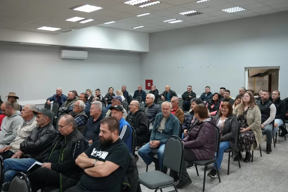 Gornja Vrba – općina koja sluša svoje građane: Načelnik Grgić u dijalogu sa sumještanima o razvoju i budućnosti mjesta