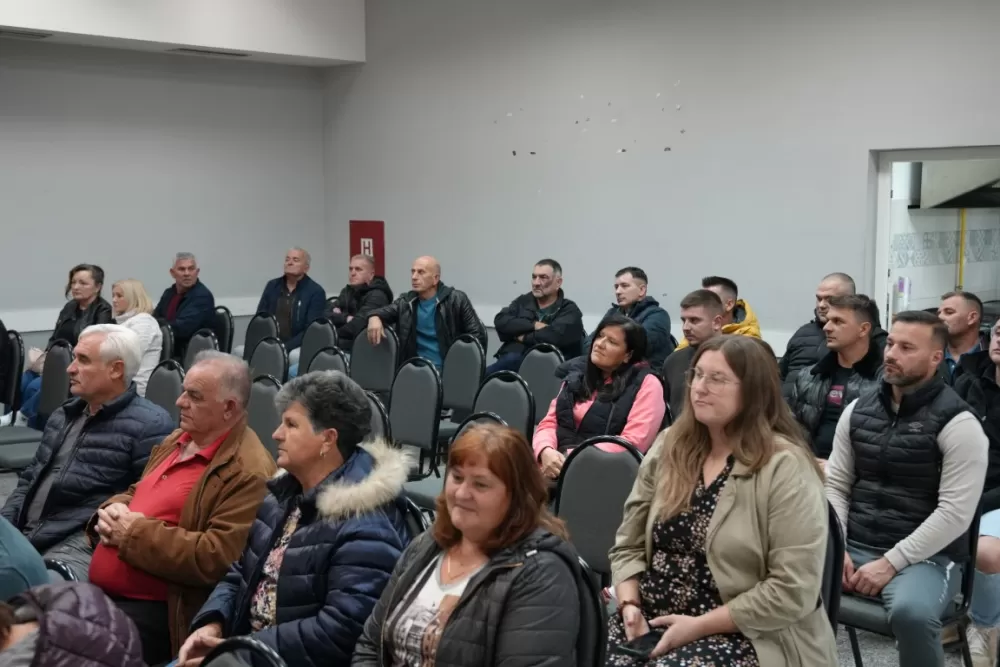 Gornja Vrba – općina koja sluša svoje građane: Načelnik Grgić u dijalogu sa sumještanima o razvoju i budućnosti mjesta