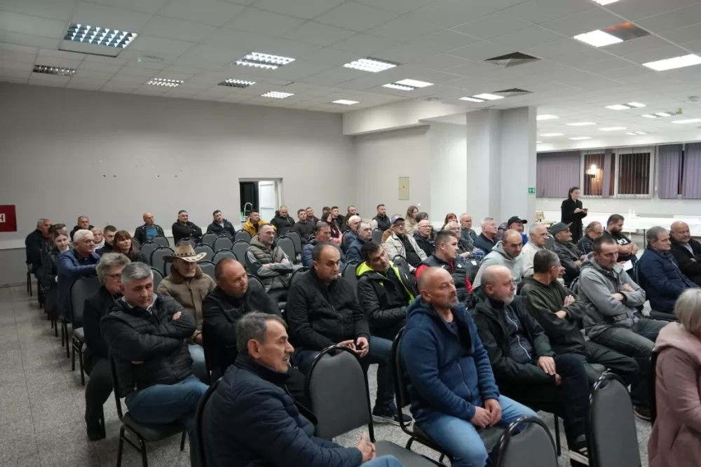 Gornja Vrba – općina koja sluša svoje građane: Načelnik Grgić u dijalogu sa sumještanima o razvoju i budućnosti mjesta