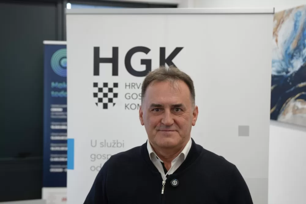 Gospodarstvenici Brodsko-posavske i susjednih županija učili o pravilima komunikacije prema potrošačima