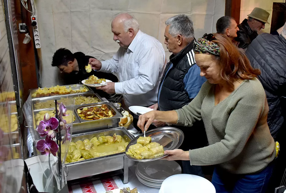 Požeška poduzetnica Ivanka Doiković proslavila Martinje: Franjo Lucić i Marinko Markota novi vinski kumovi