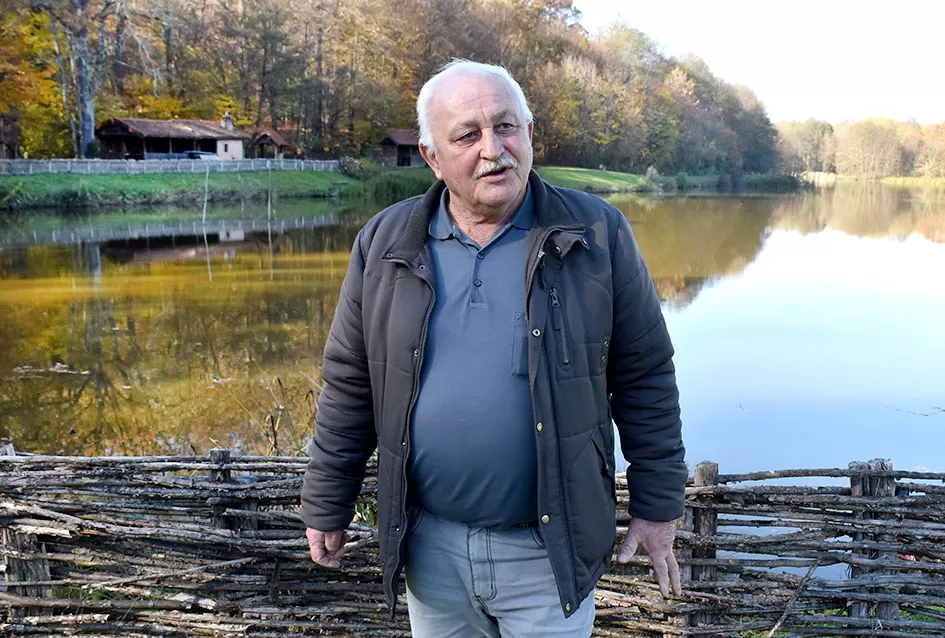 Požega.eu | Jezero Sovinjak životno djelo Marice i Slavka Marinovića čeka novog vlasnika: Raj za ribiče i izletnike na korak do Požege