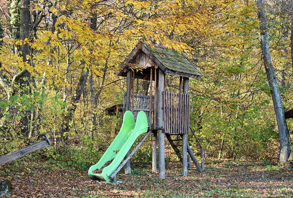 Jezero Sovinjak životno djelo Marice i Slavka Marinovića čeka novog vlasnika: Raj za ribiče i izletnike na korak do Požege