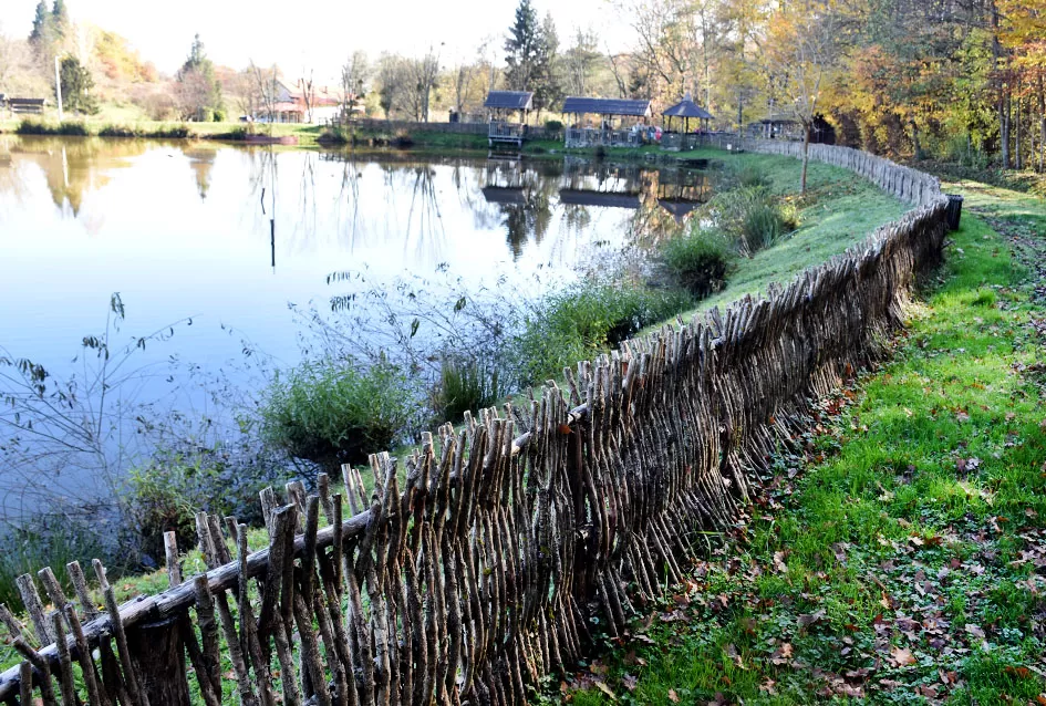 Jezero Sovinjak životno djelo Marice i Slavka Marinovića čeka novog vlasnika: Raj za ribiče i izletnike na korak do Požege