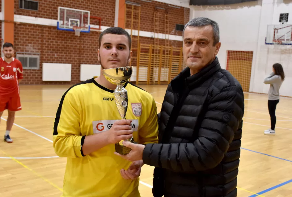 Nogometaši ramanovačkog Slavonca pobjednici turnira u čast sumještaninu