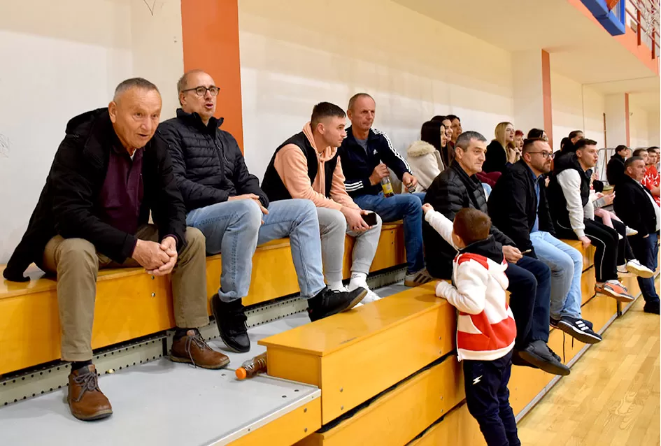 Nogometaši ramanovačkog Slavonca pobjednici turnira u čast sumještaninu