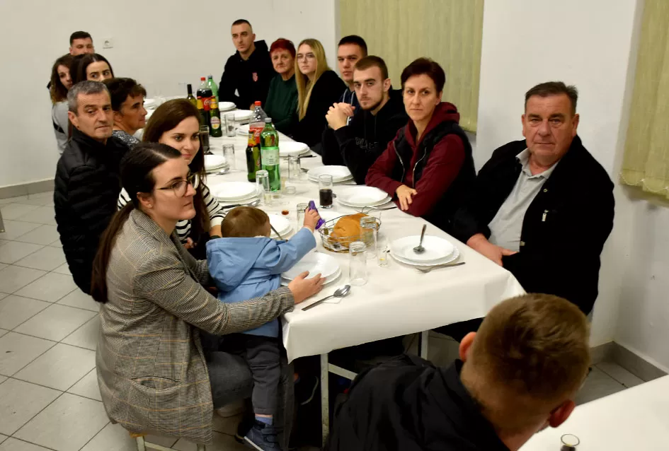 Nogometaši ramanovačkog Slavonca pobjednici turnira u čast sumještaninu