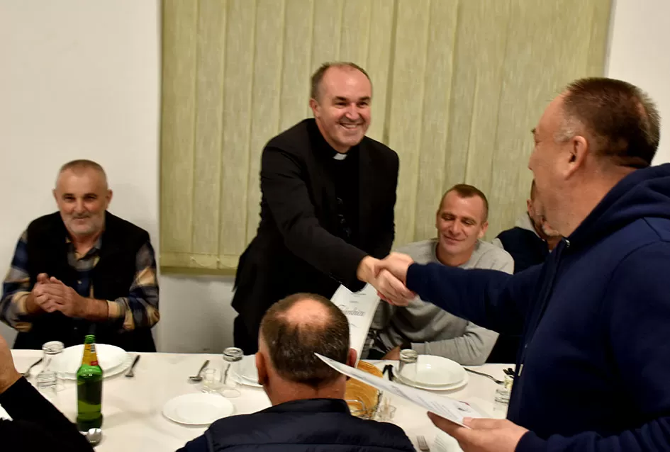 Nogometaši ramanovačkog Slavonca pobjednici turnira u čast sumještaninu