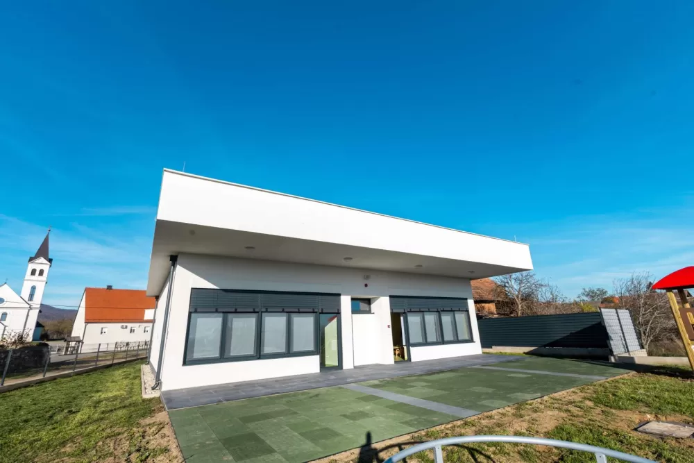 VETOVO NAPOKON DOBILO SVOJ VRTIĆ: „GROZDIĆ“ otvara vrata svojim mališanima