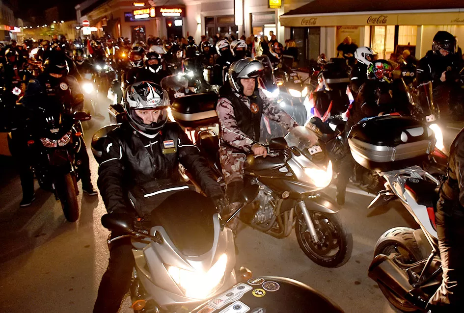 Požega.eu | [FOTOGALERIJA] Moto karavana “Zajedno u ratu, zajedno u miru” stigla u Požegu