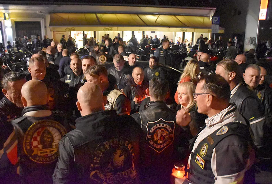 [FOTOGALERIJA] Moto karavana “Zajedno u ratu, zajedno u miru” stigla u Požegu