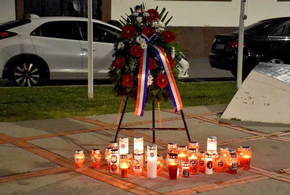 [FOTOGALERIJA] Moto karavana “Zajedno u ratu, zajedno u miru” stigla u Požegu