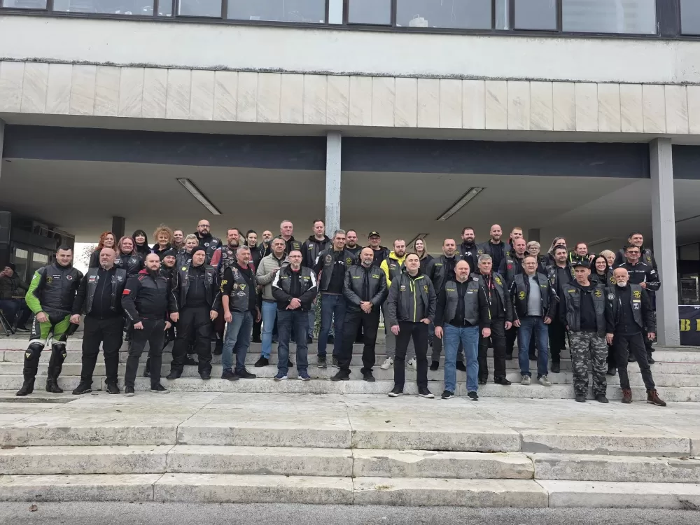 SB Online | Slavonski Brod u znaku zajedništva: Nikad veća moto-karavana na putu za Vukovar