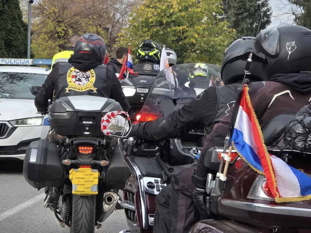 Slavonski Brod u znaku zajedništva: Nikad veća moto-karavana na putu za Vukovar