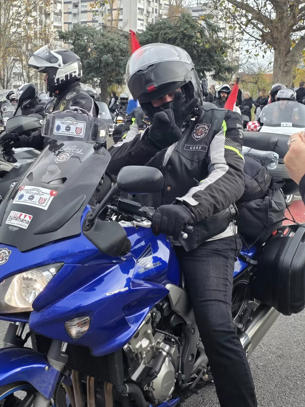 Slavonski Brod u znaku zajedništva: Nikad veća moto-karavana na putu za Vukovar