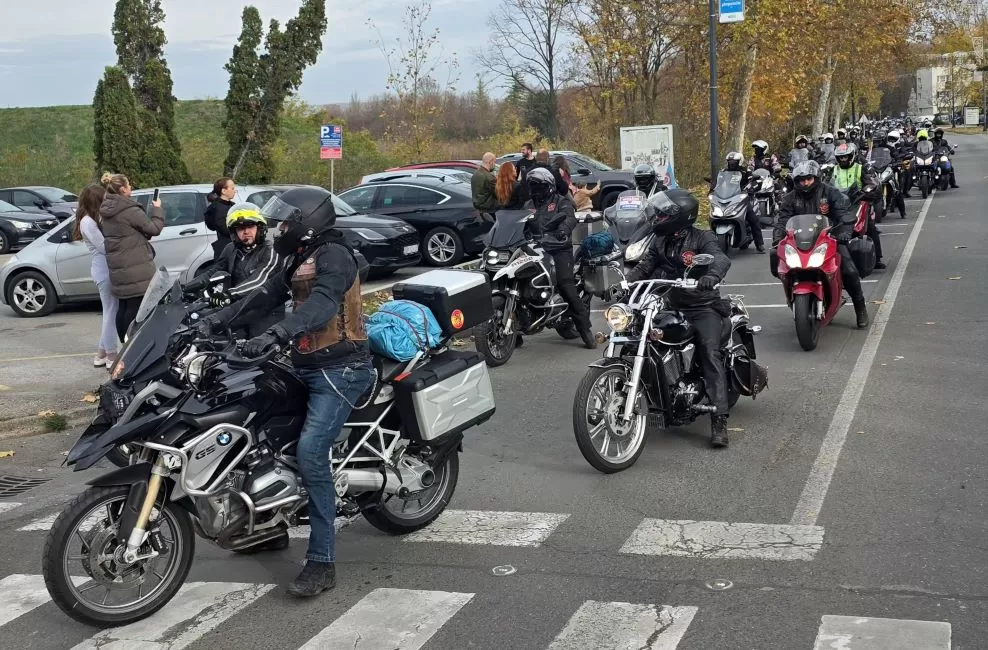 Slavonski Brod u znaku zajedništva: Nikad veća moto-karavana na putu za Vukovar