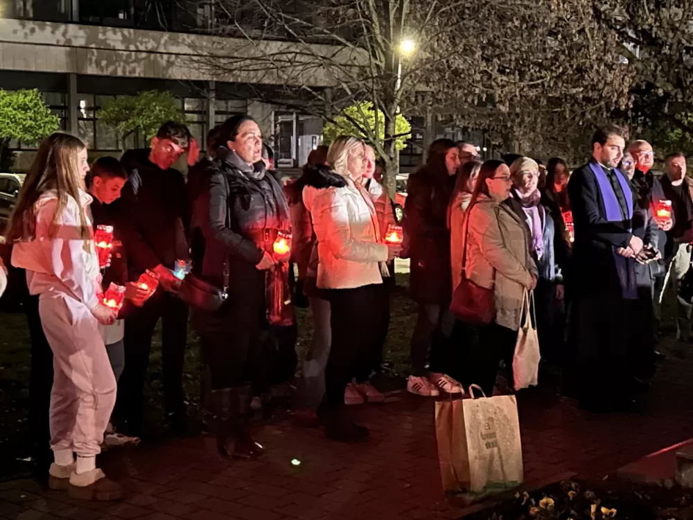 Dostojanstveno obilježen Dan sjećanja u Slavonskom Brodu