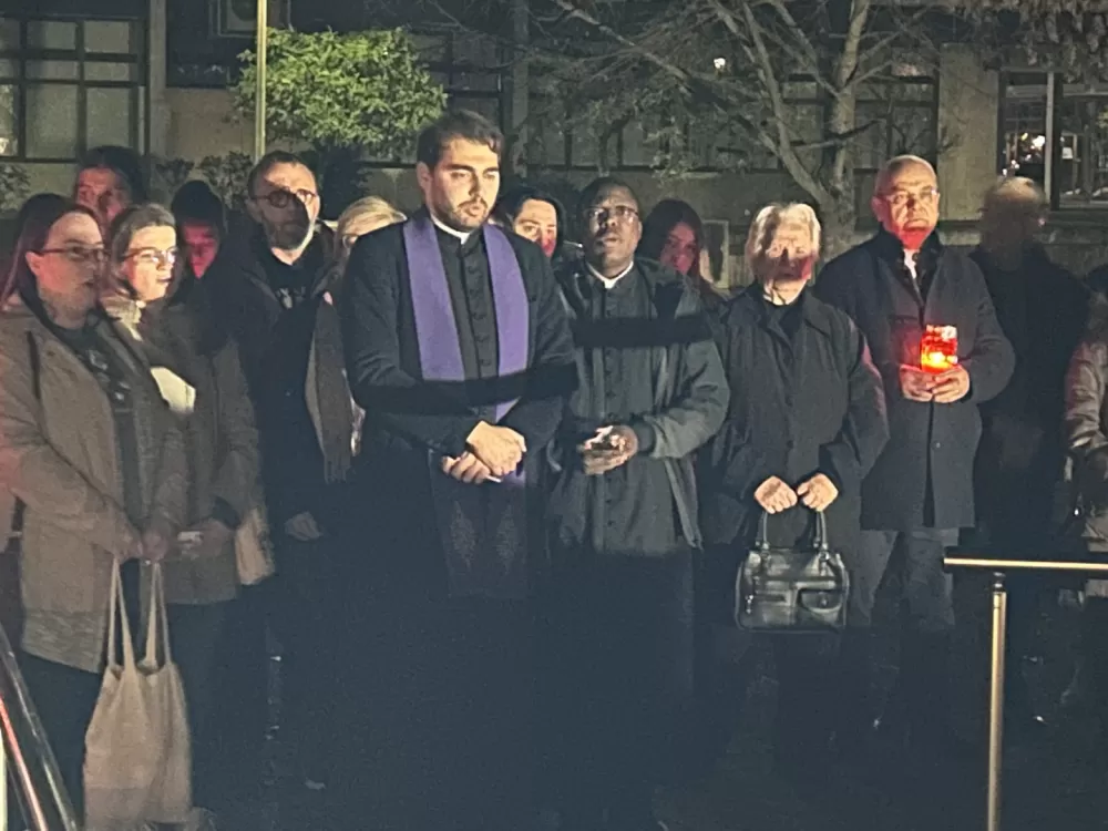 Dostojanstveno obilježen Dan sjećanja u Slavonskom Brodu