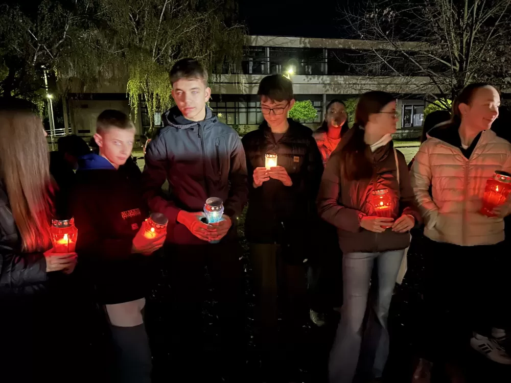Dostojanstveno obilježen Dan sjećanja u Slavonskom Brodu