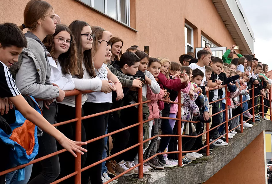 TOPLINA ZAJEDNIŠTVA U ČAGLINU: Više od 800 sudionika moto-karavane Prevlaka–Vukovar dočekano s osmijehom, ponosom i zahvalnošću