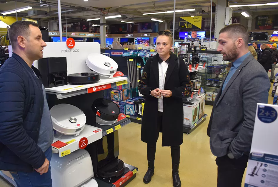 /FOTOGALERIJA/ ʼAllesʼ proslavio rođendan preuređenjem prodajnog centra