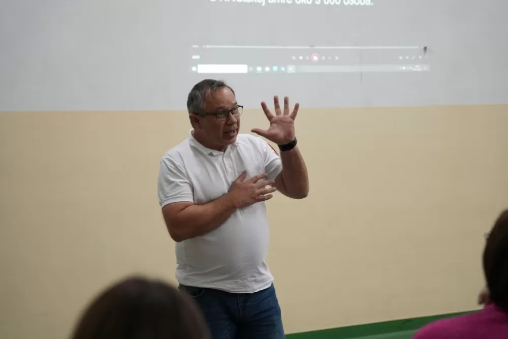 Inovativan iskorak Zavoda za hitnu medicinu Brodsko-posavske županije: Edukacija jedinstvena u Hrvatskoj oduševila sudionike