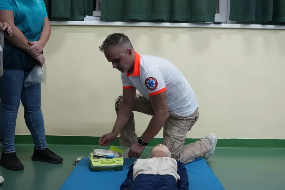 Inovativan iskorak Zavoda za hitnu medicinu Brodsko-posavske županije: Edukacija jedinstvena u Hrvatskoj oduševila sudionike