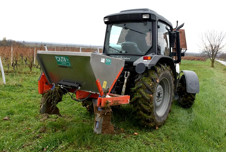 Obiteljska tradicija i suvremeni pristup: Marko Tomić, mladi vinogradar iz Biškupaca, gradi svoju vinsku priču na temeljima oca Ivice