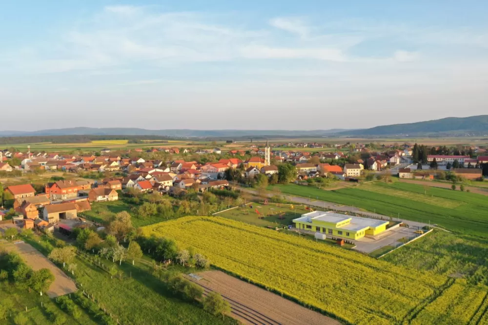 Požega.eu | Brojni radovi u jakšićkom kraju za ljepšu budućnost