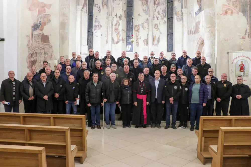 Požega.eu | TRADICIONALNI SUSRET: Biskup Ivo primio predstavnike braniteljskih udruga