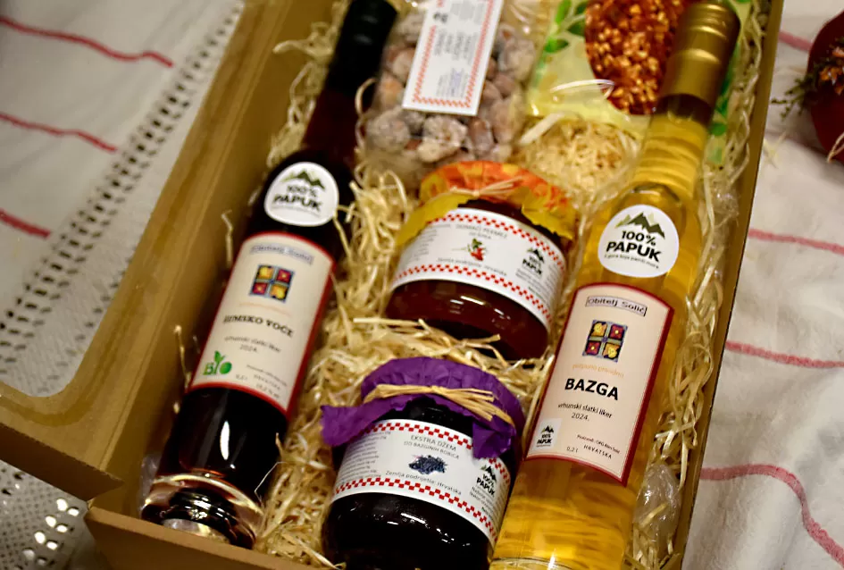 Lokalna suradnja za blagdanski hit: Proizvodi OPG-ova Zelenika i Solić s oznakom ʼ100 posto Papukʼ osvajaju tržište