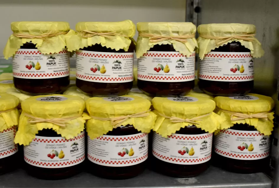 Lokalna suradnja za blagdanski hit: Proizvodi OPG-ova Zelenika i Solić s oznakom ʼ100 posto Papukʼ osvajaju tržište