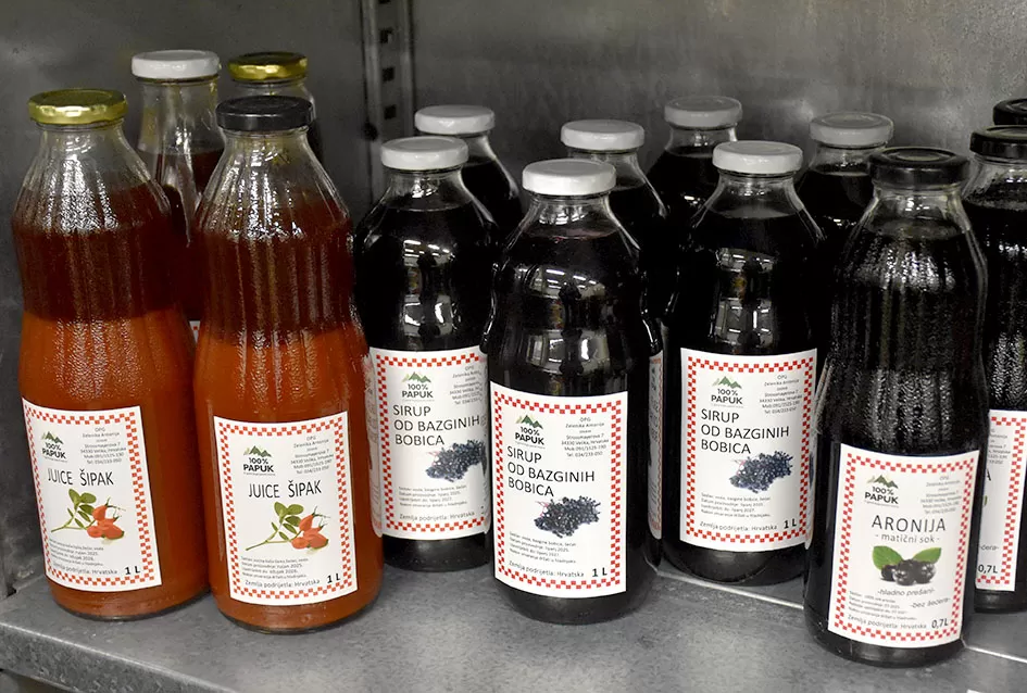 Lokalna suradnja za blagdanski hit: Proizvodi OPG-ova Zelenika i Solić s oznakom ʼ100 posto Papukʼ osvajaju tržište