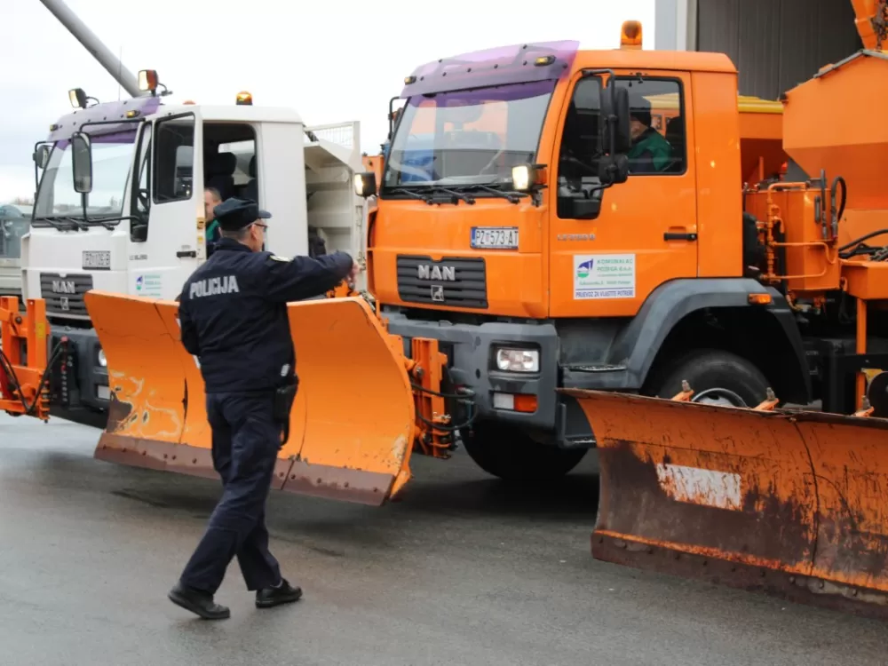 Meteorolozi najavljuju snijeg, zimska služba spremna je za intervencije