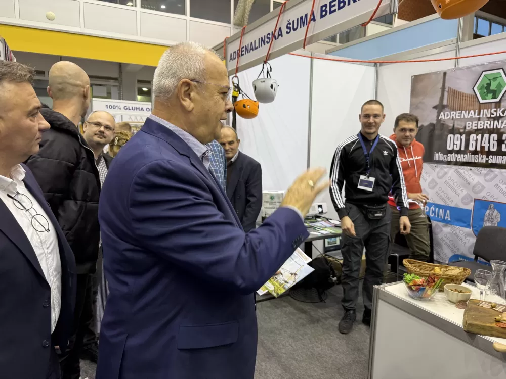 [FOTO] Otvoren 28. Katarinski sajam na Vijušu – Slavonski Brod ponovo središte obrtništva i tradicije