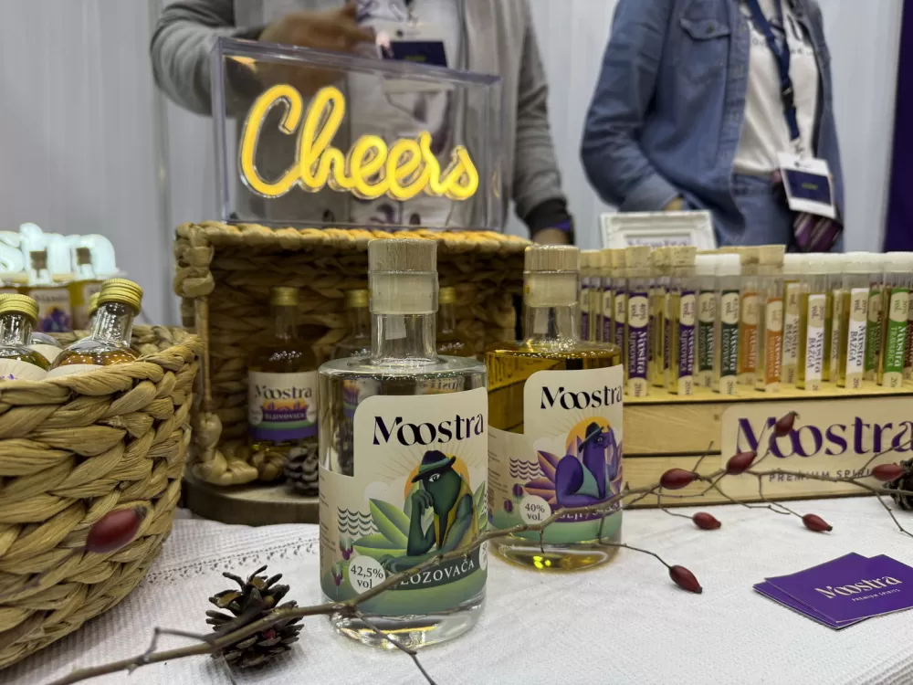 [FOTO] Otvoren 28. Katarinski sajam na Vijušu – Slavonski Brod ponovo središte obrtništva i tradicije