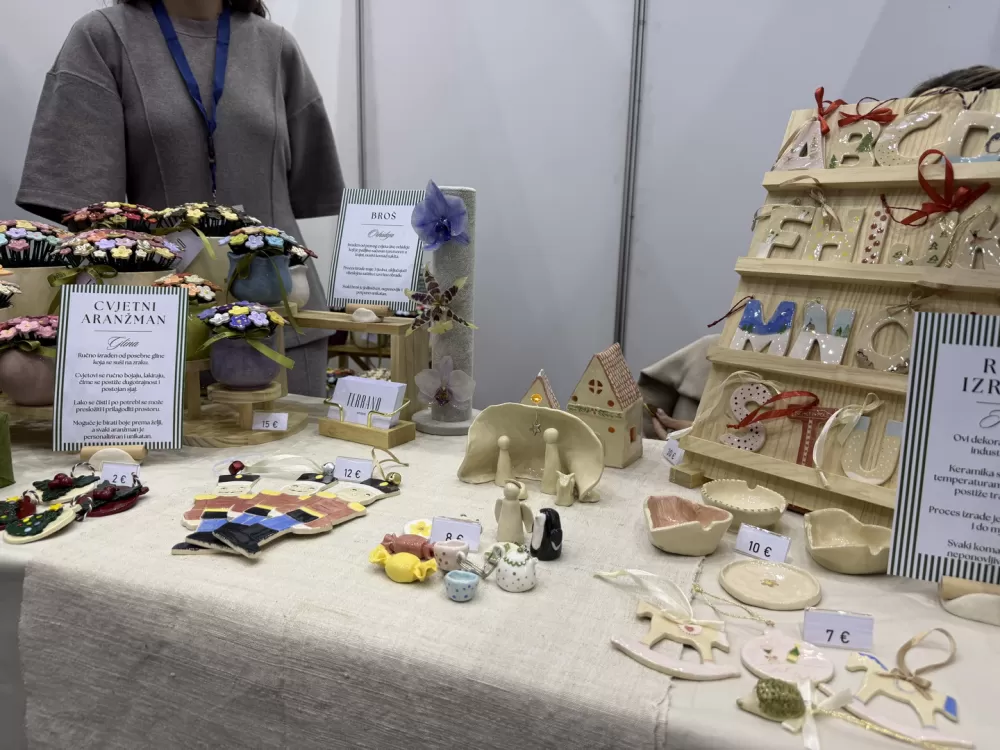 [FOTO] Otvoren 28. Katarinski sajam na Vijušu – Slavonski Brod ponovo središte obrtništva i tradicije