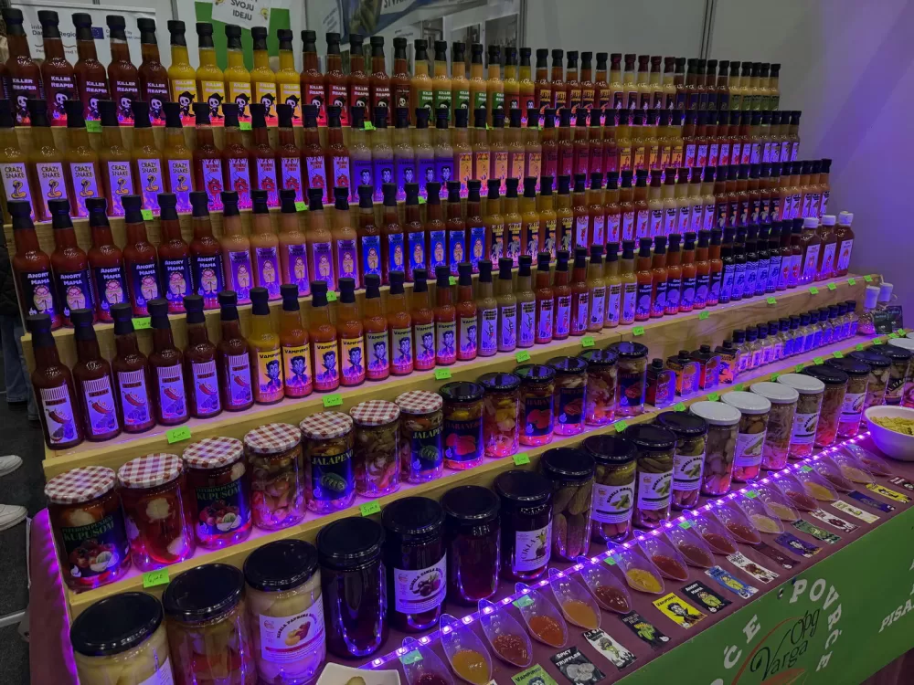 [FOTO] Otvoren 28. Katarinski sajam na Vijušu – Slavonski Brod ponovo središte obrtništva i tradicije