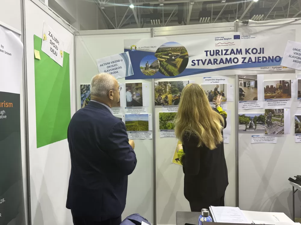 [FOTO] Otvoren 28. Katarinski sajam na Vijušu – Slavonski Brod ponovo središte obrtništva i tradicije